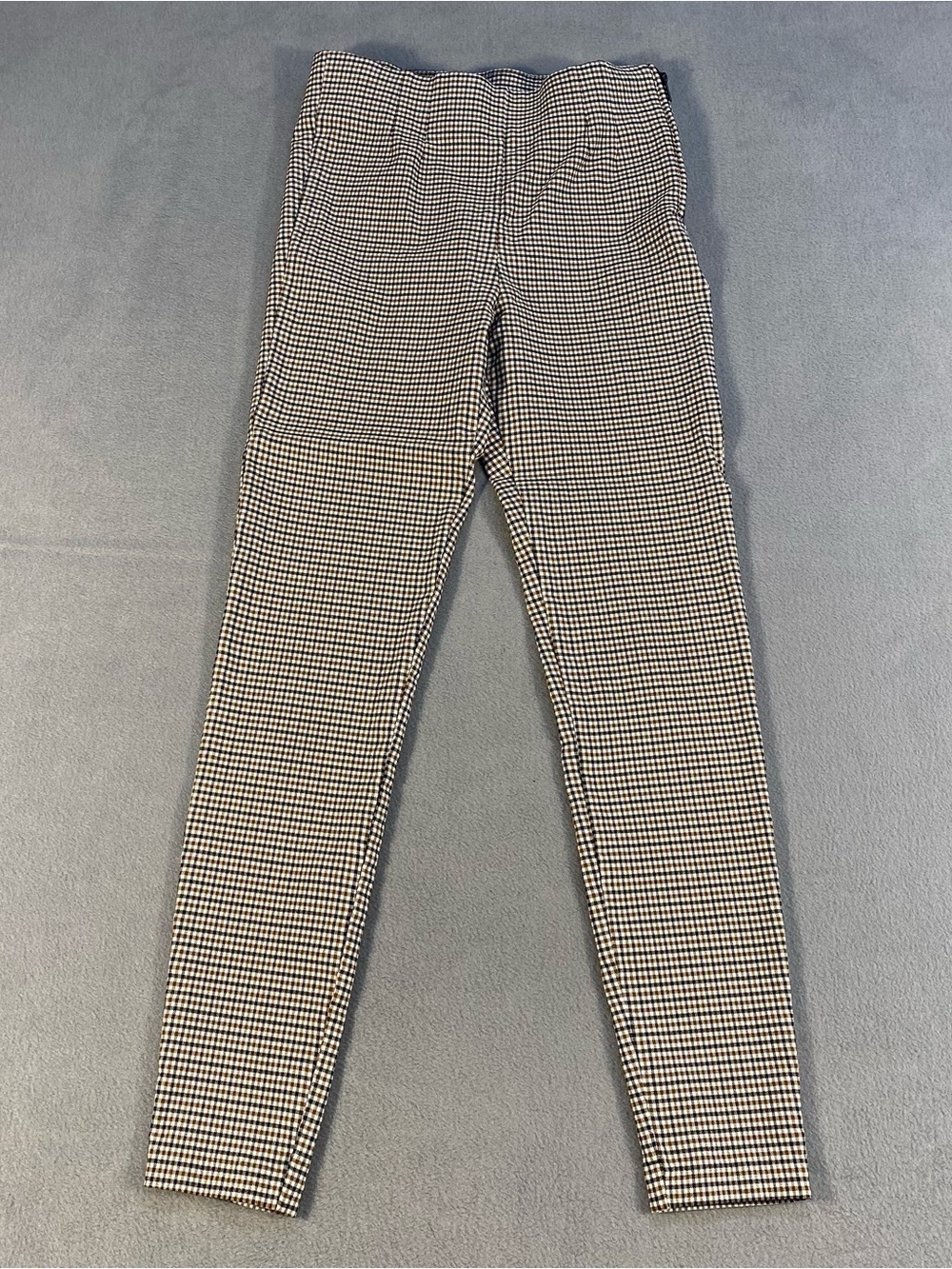 Zara women’s Black & White Houndstooth High Rise Skinny Pants, side zipper, M